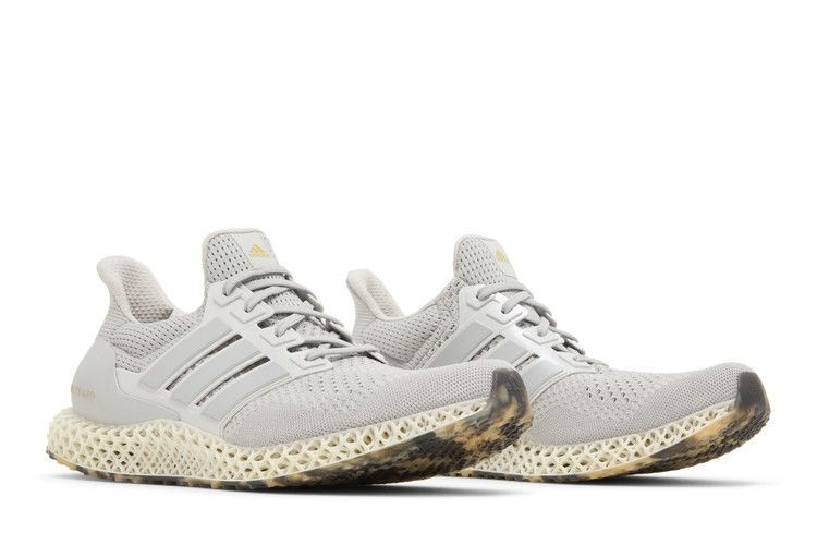 ultra-4d-grey-gold-metallic-ig2260_07