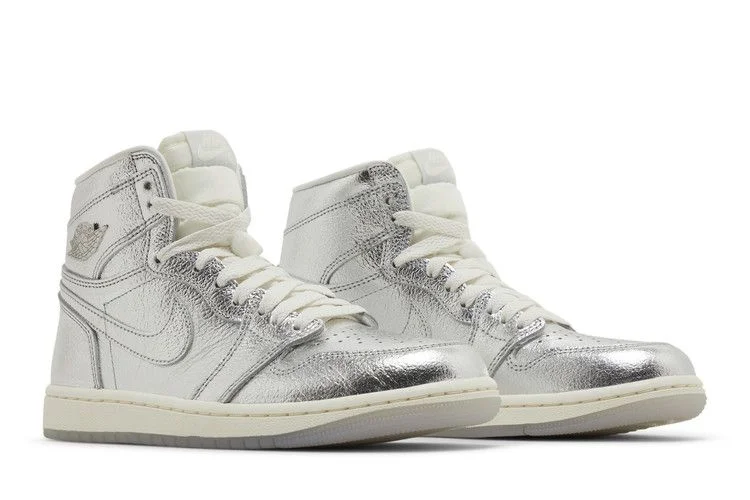 Krossovki-Wmns-Air-Jordan-1-Retro-High-OG-Chrome-7