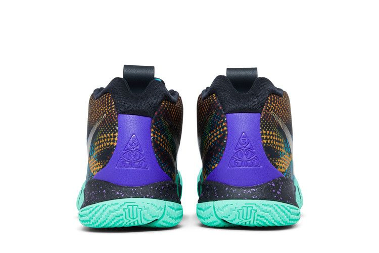 Кроссовки Nike Kyrie 4 'Mamba Mentality'