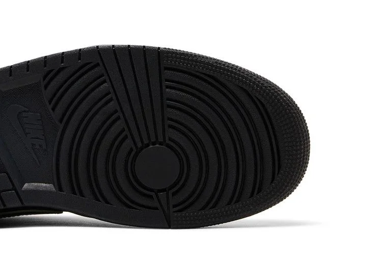Кроссовки Air Jordan 1 Low SE 'Black Cat Mascot'