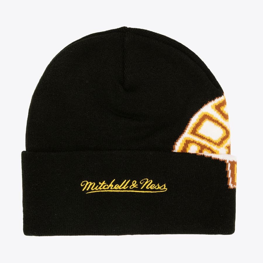 Шапка Mitchell & Ness Black Boston Bruins Cricket Vintage Cuffed Knit Hat