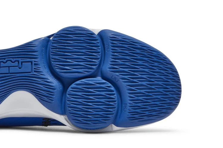 Кроссовки Nike LeBron Witness 5 'Game Royal'