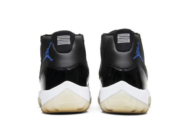 air-jordan-11-retro-space-jam-2009-37803-041_05