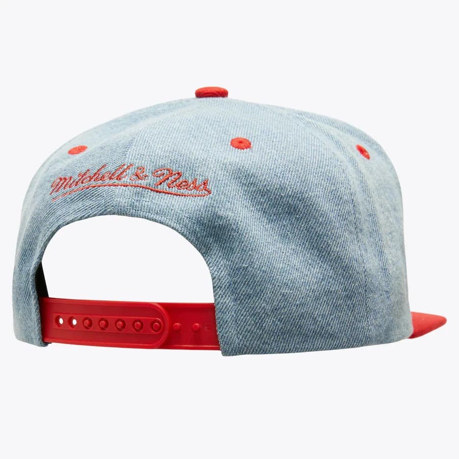 Бейсболка Mitchell & Ness Light Blue San Francisco 49ers D-Stressed Snapback Hat