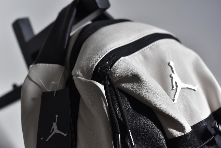 Air-Jordan-Bagpack-2018-2