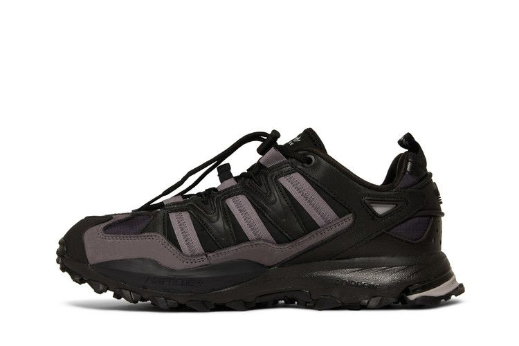 hyperturf-black-trace-grey-gx2022_02