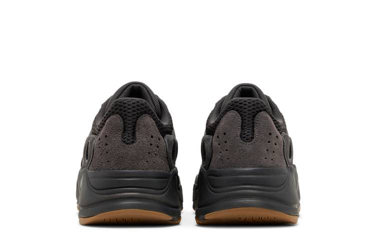 Кроссовки adidas Yeezy Boost 700 'Utility Black' 2023