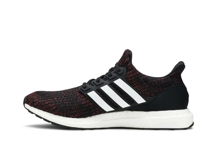 Кроссовки Mickey Mouse x adidas UltraBoost