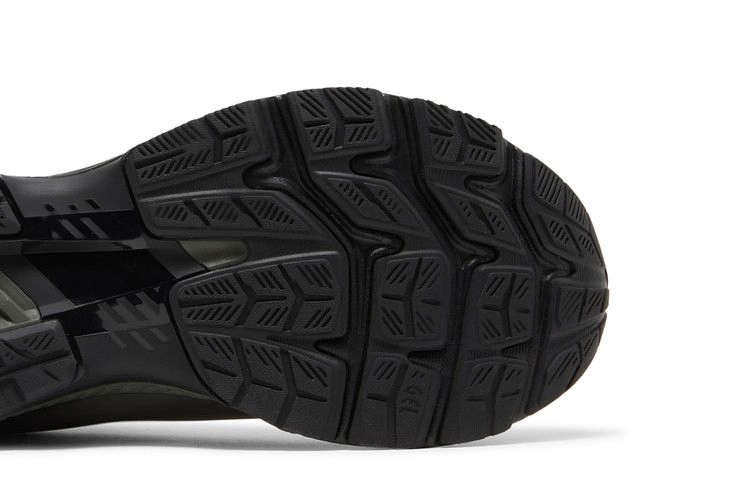 Кроссовки ASICS Vivienne Westwood x Gel Kayano 27 LTX 'Black'