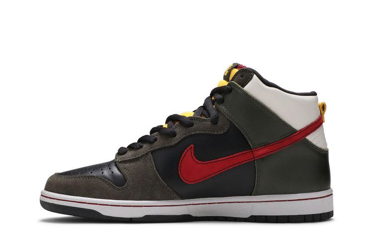 dunk-high-premium-boba-fett-313171-361_02