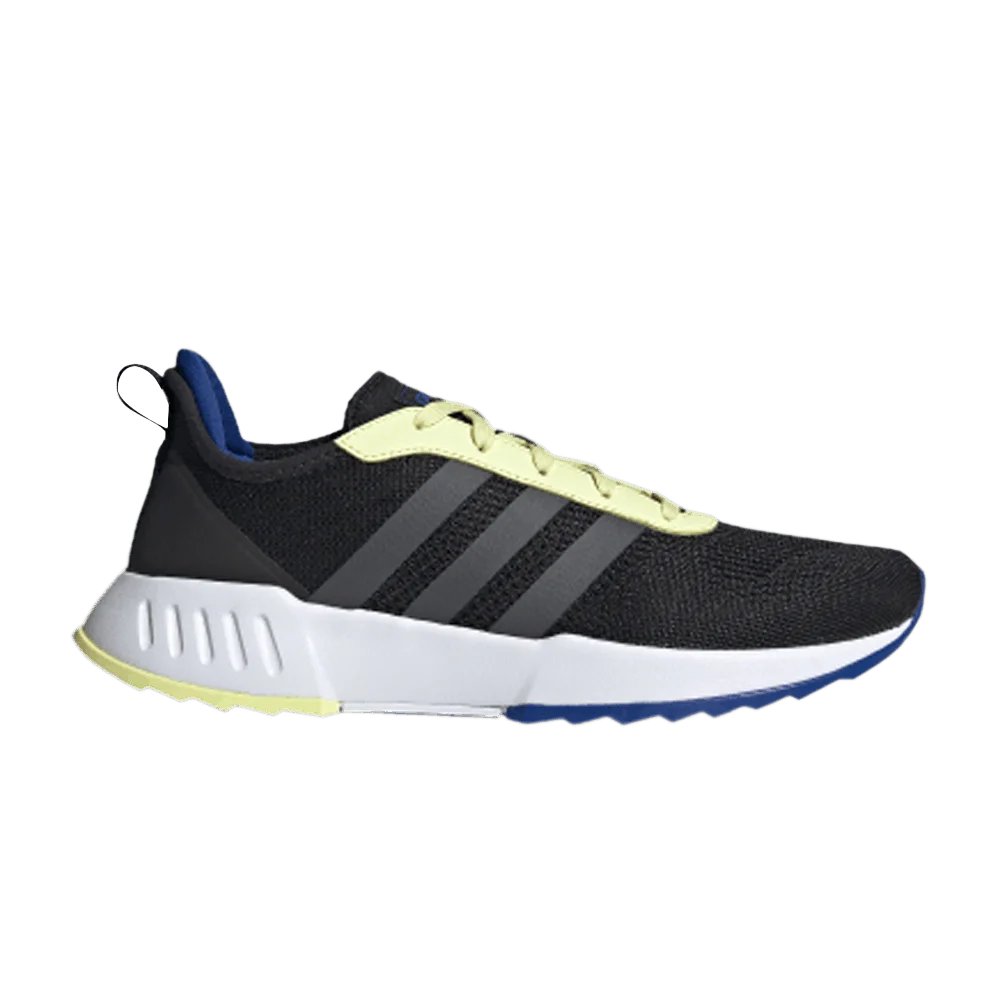 Krossovki-Adidas-Phosphere-Black-Yellow