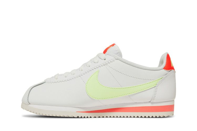 wmns-classic-cortez-leather-volt-flash-crimson-807471-116_02