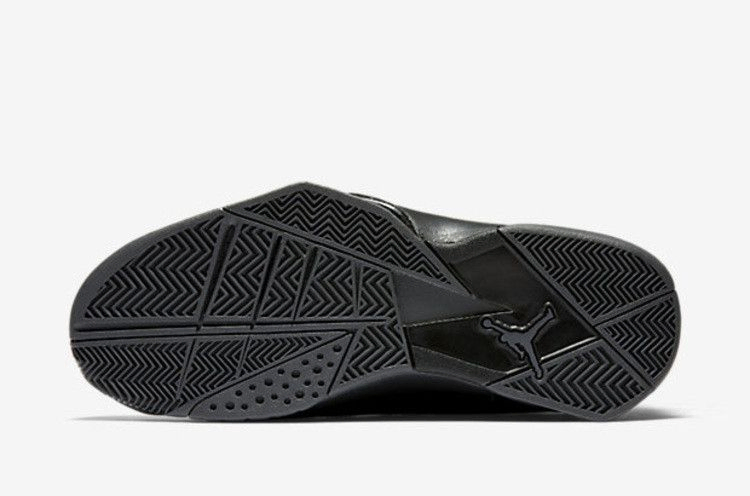 Кроссовки Air Jordan True Flight 'Black'