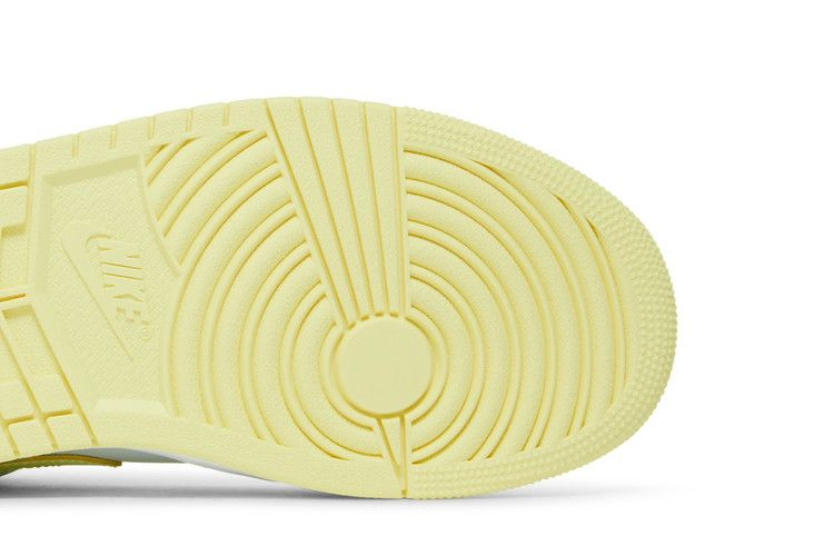 Кроссовки Wmns Air Jordan 1 Low 'Lemonade'