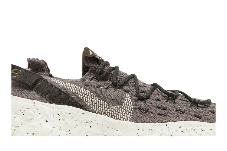 Кроссовки Nike Wmns Space Hippie 04 'Cargo Khaki'