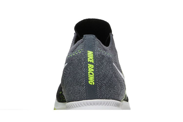 flyknit-zoom-streak-835994-001_06
