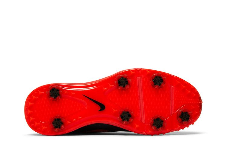 lunar-command-2-black-max-orange-849968-001_03