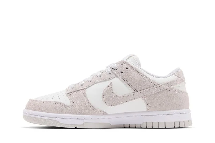 Кроссовки Nike Wmns Dunk Low SE 'Sail White Metallic Silver'