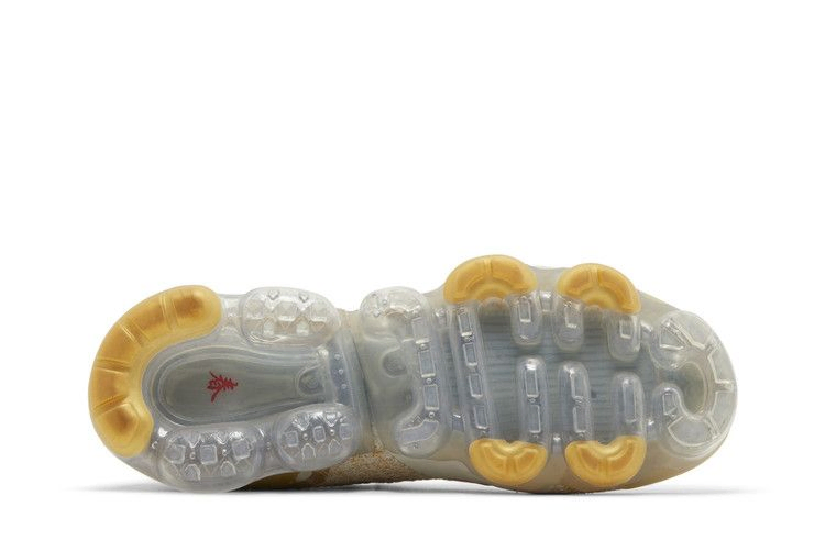 wmns-air-vapormax-2-flyknit-chinese-new-year-bq7037-001_03