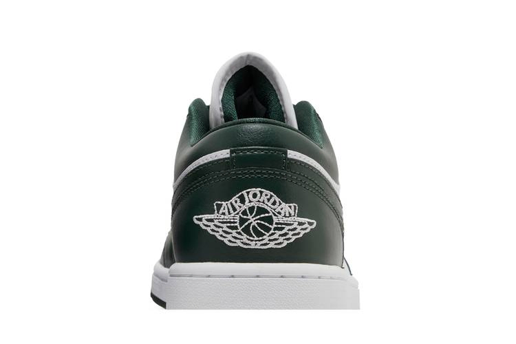 Кроссовки Wmns Air Jordan 1 Low 'Galactic Jade'