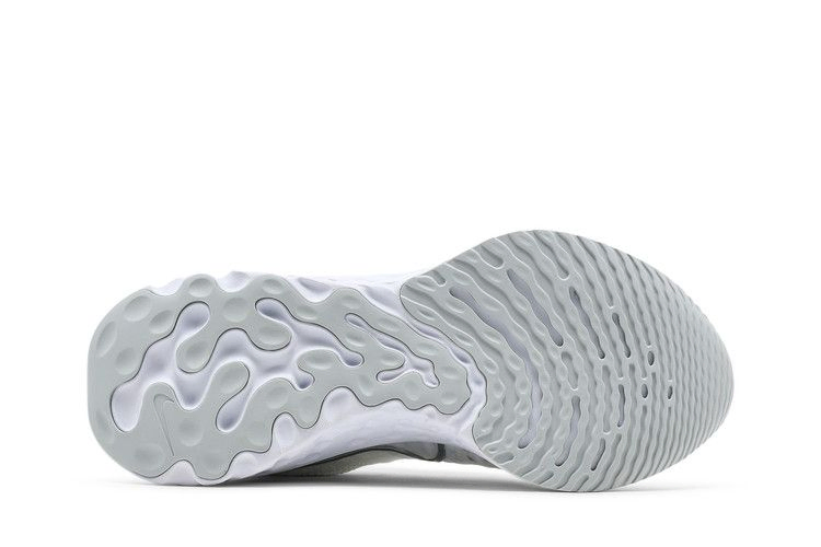 wmns-react-infinity-run-flyknit-2-white-metallic-silver-ct2423-102_03