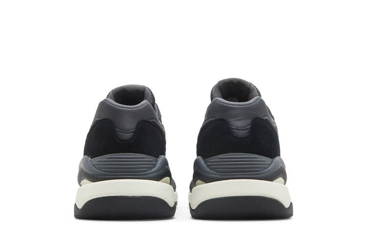 wmns-57-40-black-sea-salt-w5740chb_05