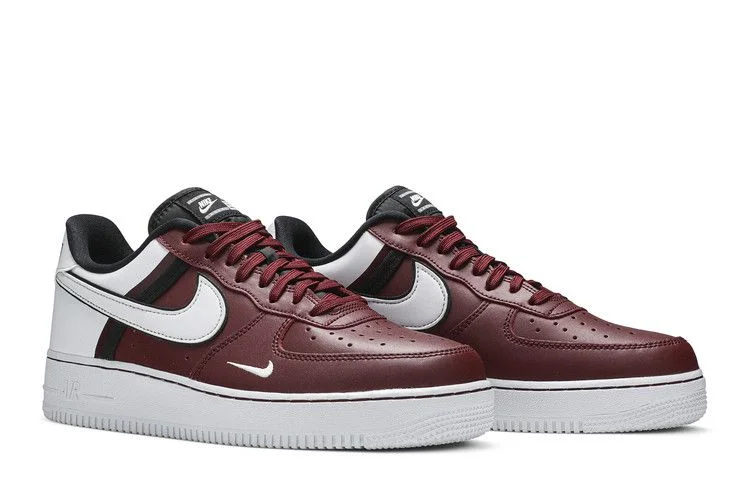 Krossovki-Nike-Air-Force-1-Low-07-LV8-7
