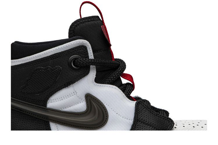 Кроссовки Air Jordan 1 React High 'Black White'