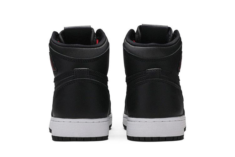 Кроссовки Air Jordan 1 Retro High OG BG 'Black Gym Red'