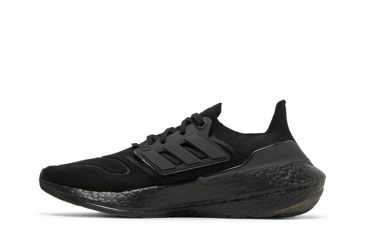 Кроссовки adidas Wmns UltraBoost 22 'Triple Black'