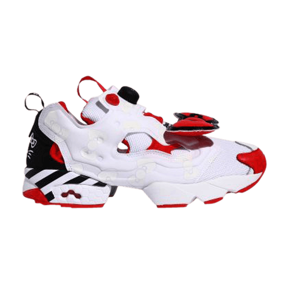 sanrio-x-instapump-fury-hello-kitty-eh2798