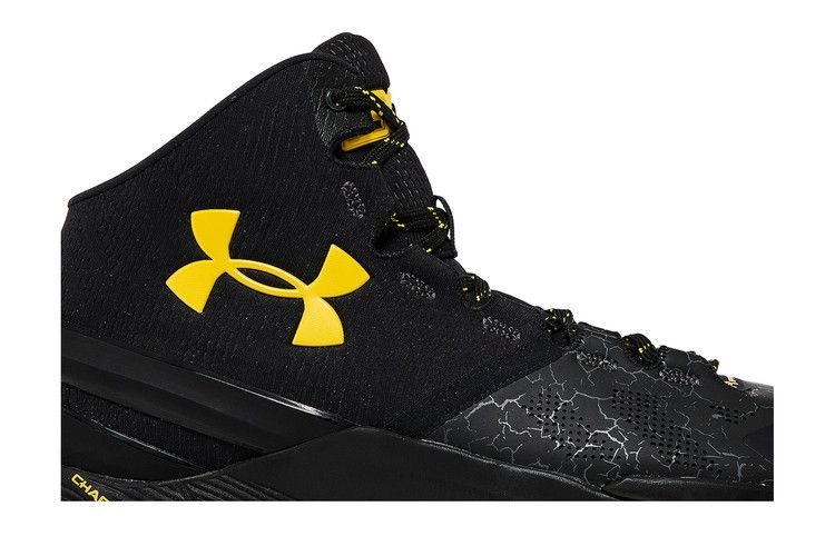 curry-2-black-knight-1259007-006_01