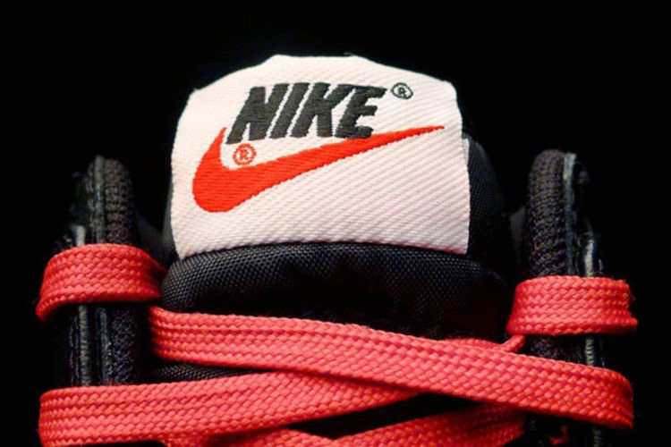dunk-cmft-705434-600_01