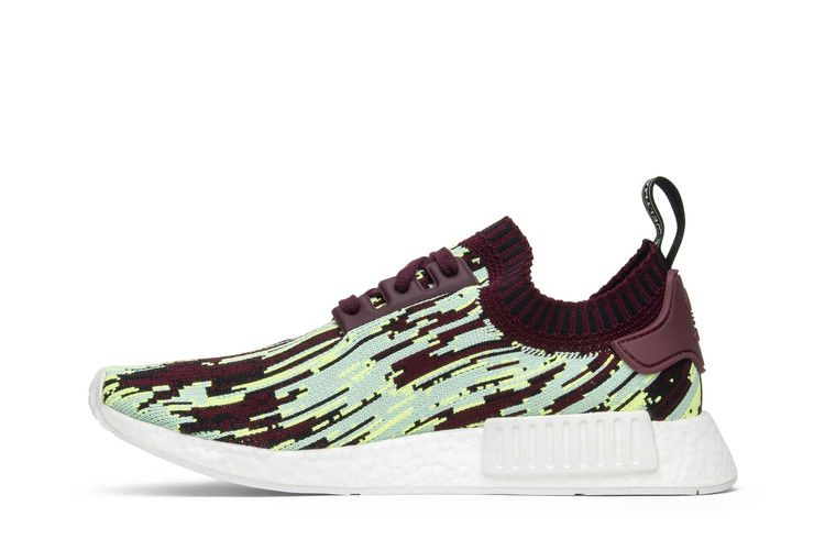 Кроссовки Sneakersnstuff x adidas NMD_R1 Primeknit 'Datamosh 2.0'