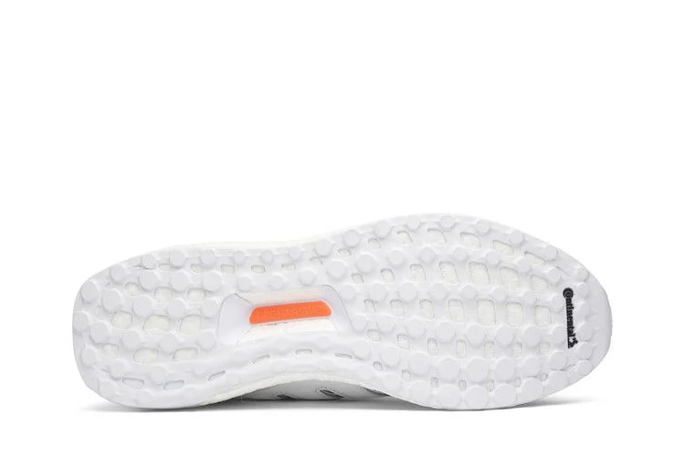 Кроссовки Madness x adidas UltraBoost 4.0 'White'