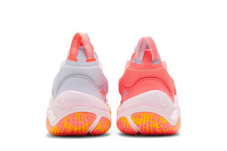 Кроссовки Nike Giannis Immortality 2 GS 'Hot Punch Mismatched'
