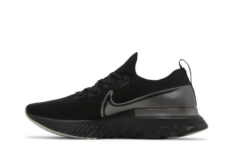 react-infinity-run-flyknit-black-metallic-silver-cd4371-001_02