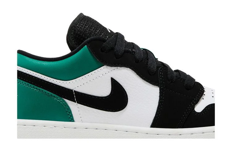Krossovki-Air-Jordan-1-Low-GS-Mystic-Green-1
