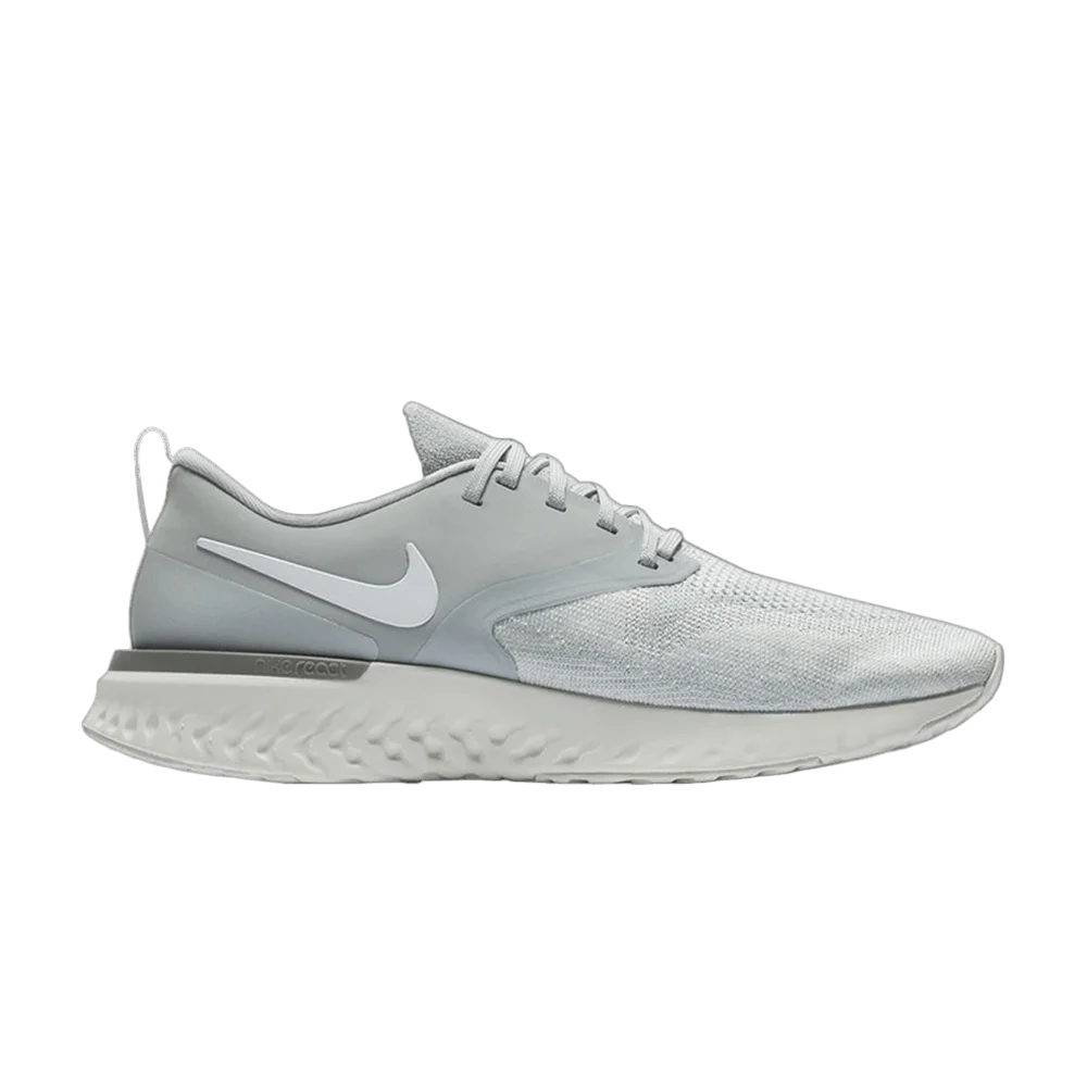 Krossovki-Nike-Odyssey-React-2-Flyknit-Wolf-Grey