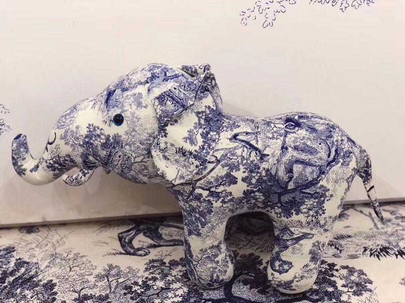 Слонёнок Toile de Jouy