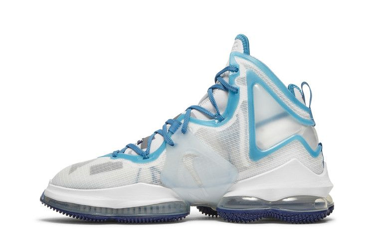 Кроссовки Space Jam x Nike LeBron 19 'Sweatsuit'