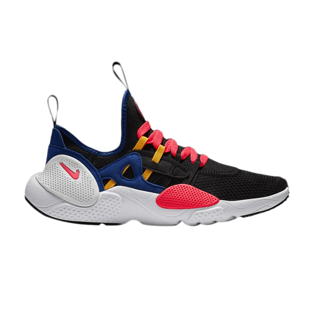 huarache-e-d-g-e-txt-gs-black-solar-red-cd9272-002