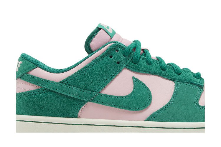 dunk-low-se-malachite-medium-soft-pink-fz0549-600_01