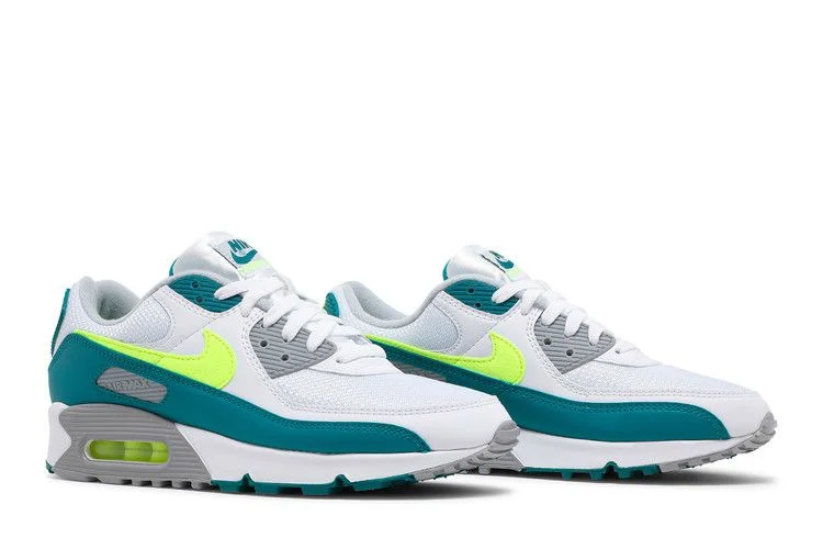 Krossovki-Nike-Air-Max-90-Spruce-Lime-7
