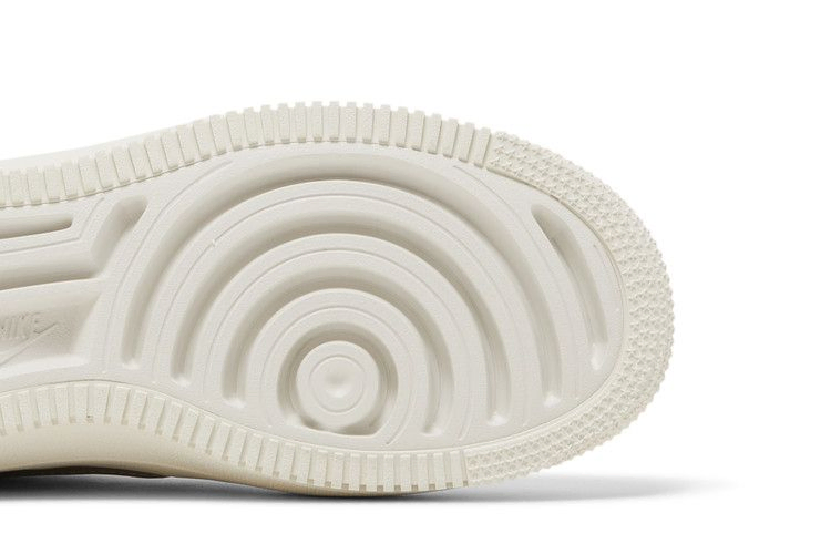 Кроссовки Nike Wmns Air Force 1 PLT.AF.ORM 'White Metallic Silver'