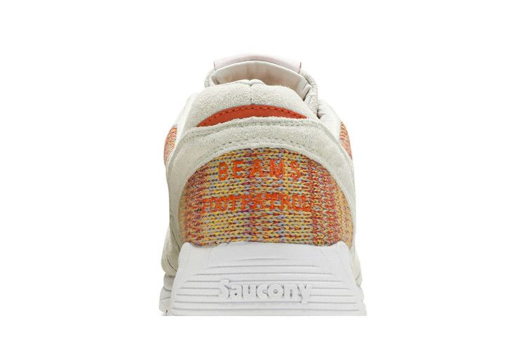 saucony-x-footpatrol-x-beams-grid-8000-s70244-1_06