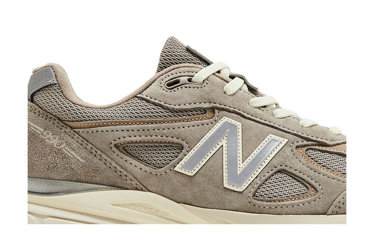 Кроссовки Kith x New Balance 990v4 Made in USA 'Moonrock'