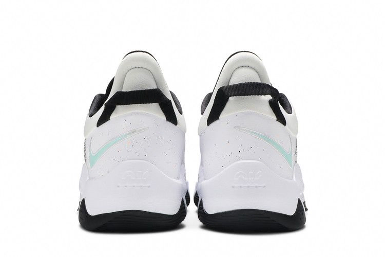 pg-5-white-black-cw3143-100_05