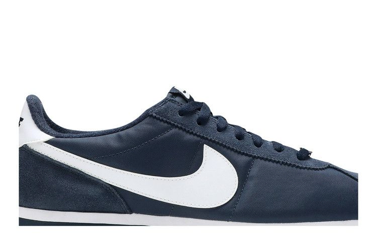 cortez-basic-nylon-obsidian-819720-411_01