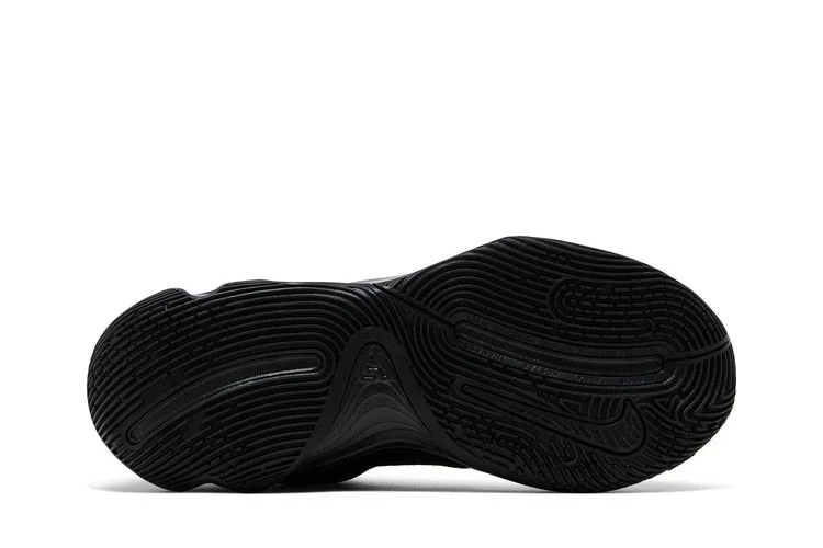 Krossovki-Nike-Giannis-Immortality-4-Triple-Black-3